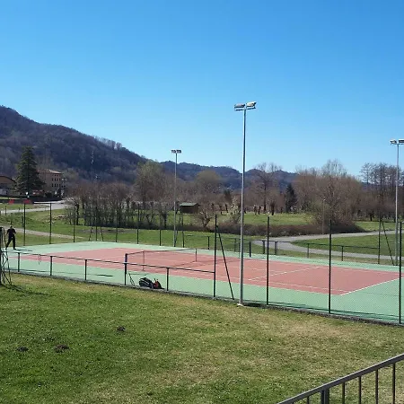 Casa Vacanza Al Sole 雷维内拉戈